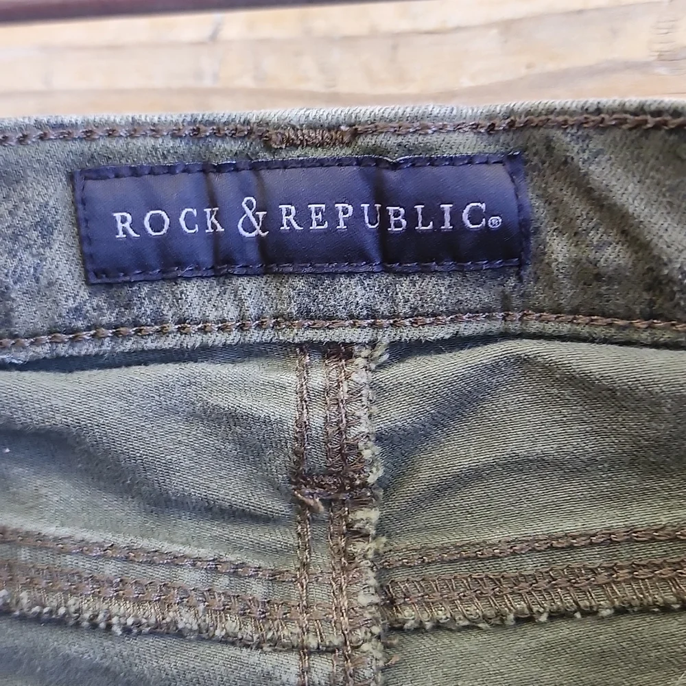 Rock & Republic Green Acid Crop Denim Skinny Jeans